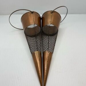 15” Indoor Outdoor Cone Wall Planter (2- Pack)